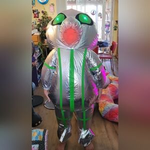 Blow Up Silver Alien Kids Costume